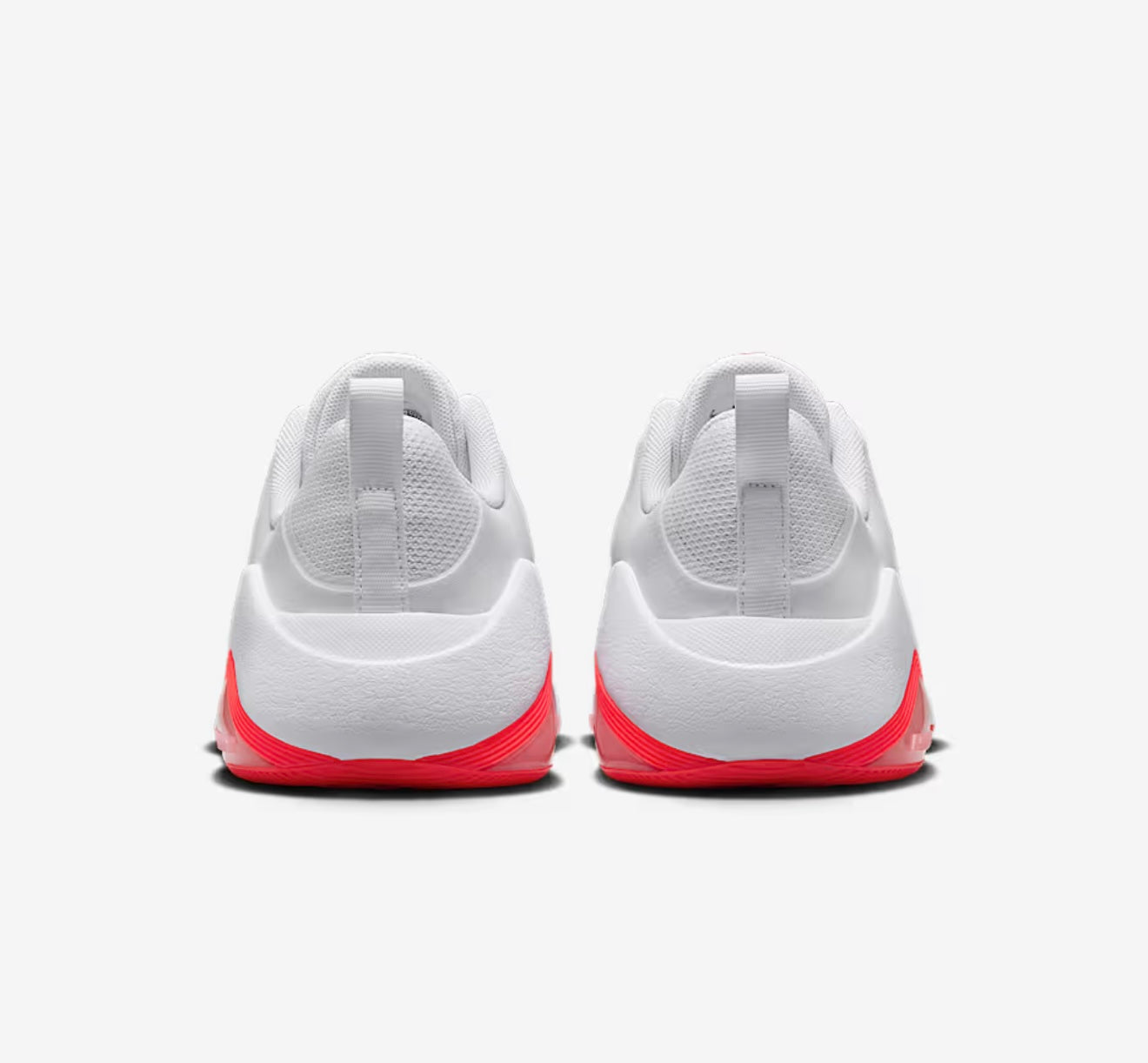 Nike Bella 7