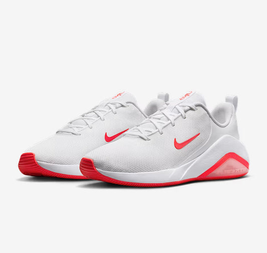 Nike Bella 7